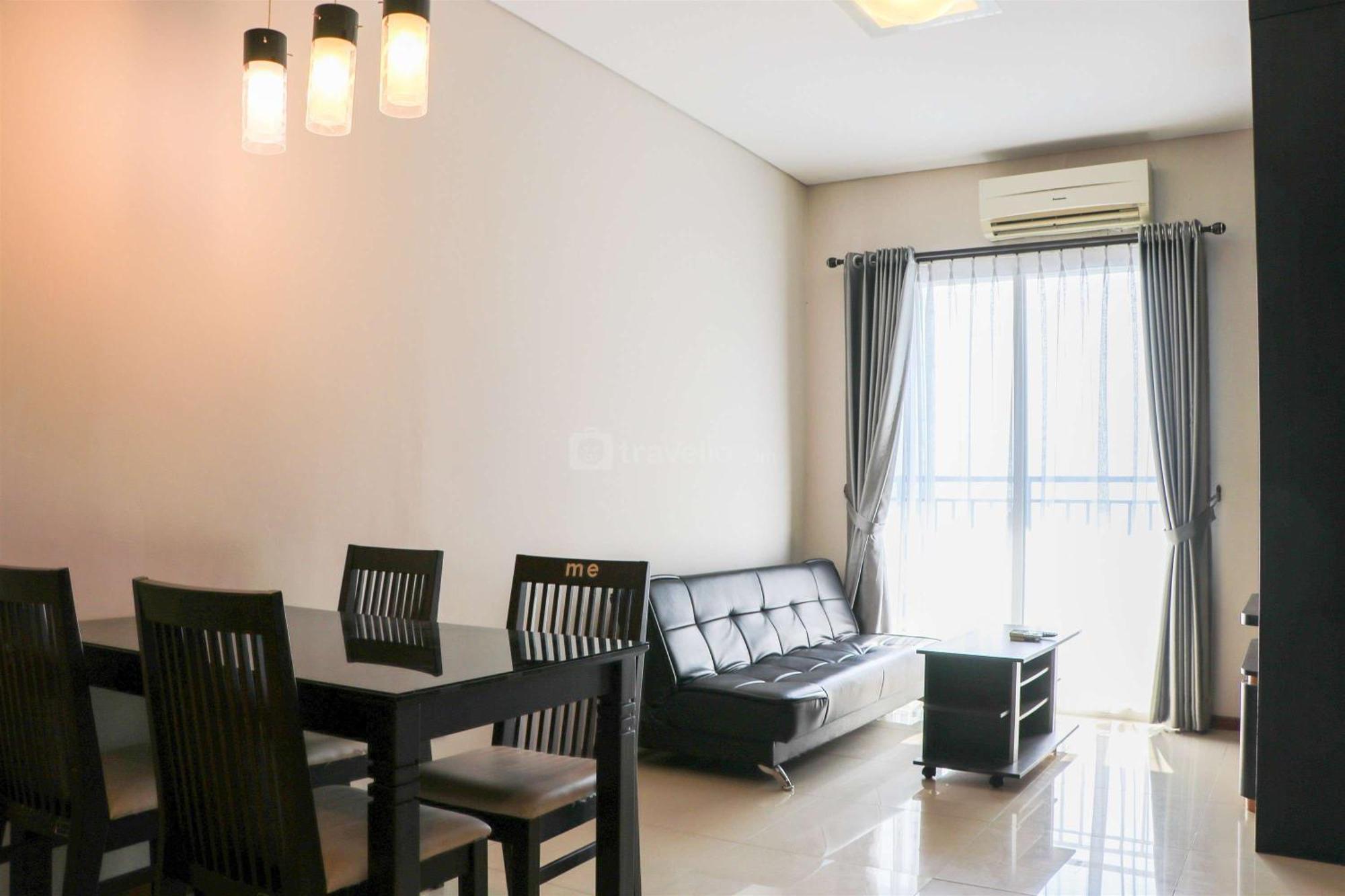 Full Furnished With Comfort Design 2Br Apartment At Thamrin Residence By Travelio จาการ์ตา ภายนอก รูปภาพ